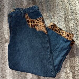 Midnight Velvet Cheetah Print Jeans Size: 18